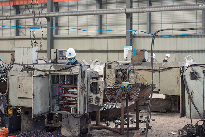 姜堰网架配件-锥头加工车间